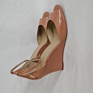 Ann Taylor Dagny Pink Patent Leather Peeptoe Ankle Strap Wedge Sandal Si…